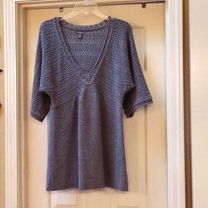 Apartment 9 net sweater top size medium V neck
